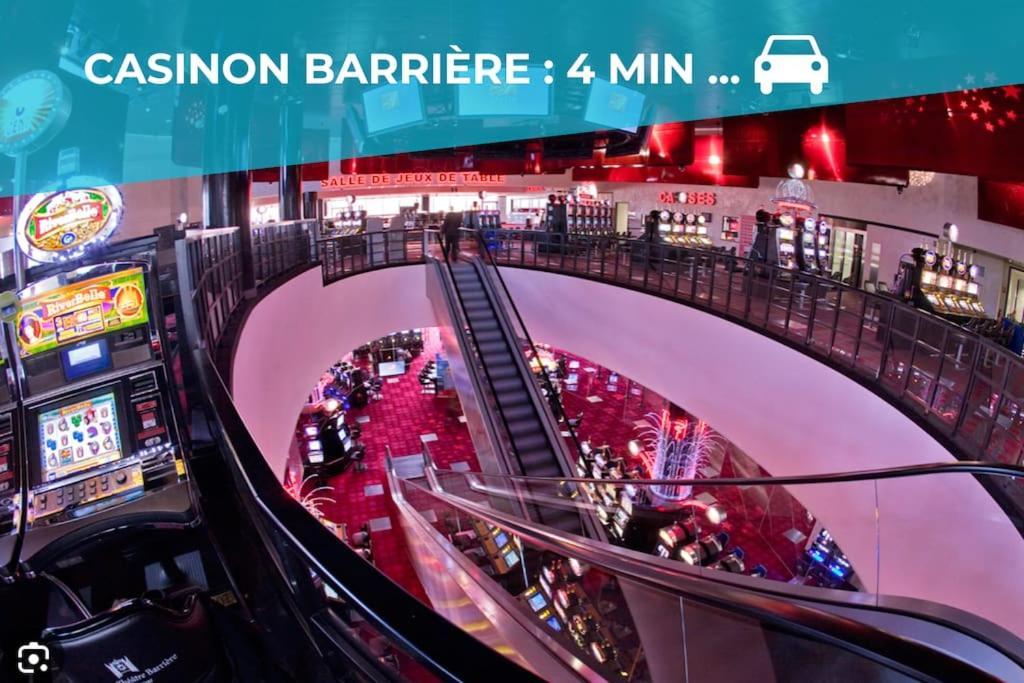 Toit Des Reves - Parking - Stadium Toulouse Ngoại thất bức ảnh